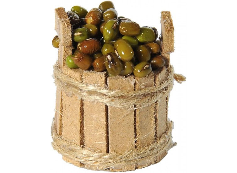 Wooden vat with olives 3x3,5